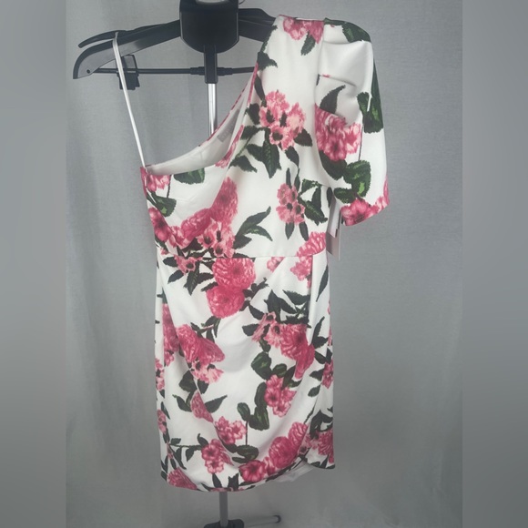 Floral Print One-Shoulder Dress by CHELSEA28 size small NWT - Picture 5 of 9